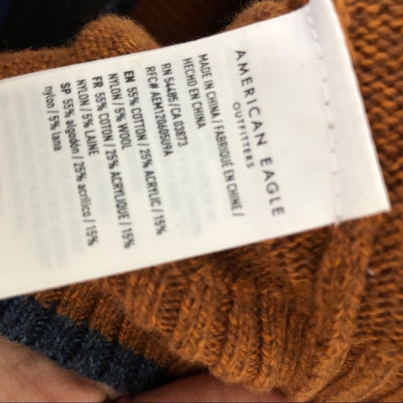 AE sweater Spring or Fall trendy popular casual M - Picture 6 of 8